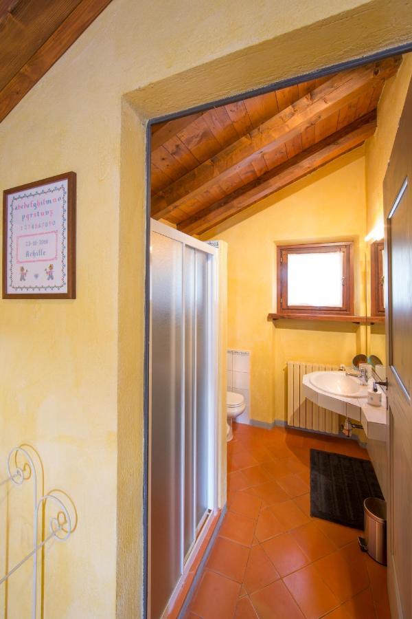 Violina Casa Vacanze Pettenasco Exterior foto
