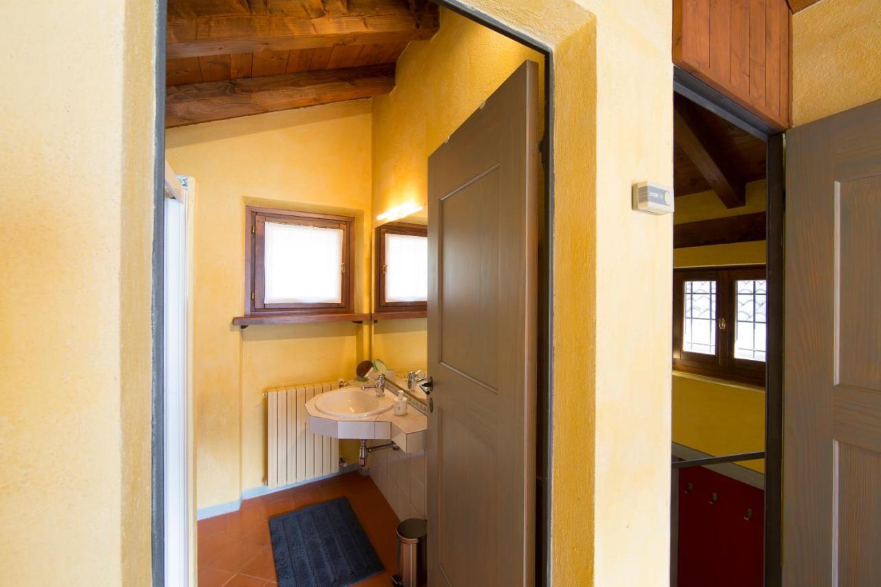 Violina Casa Vacanze Pettenasco Exterior foto